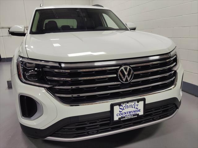 2025 Volkswagen Atlas 2.0T SE w/Technology