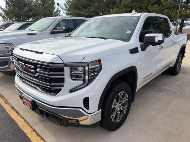 2025 GMC Sierra 1500 4WD Crew Cab Short Box SLT