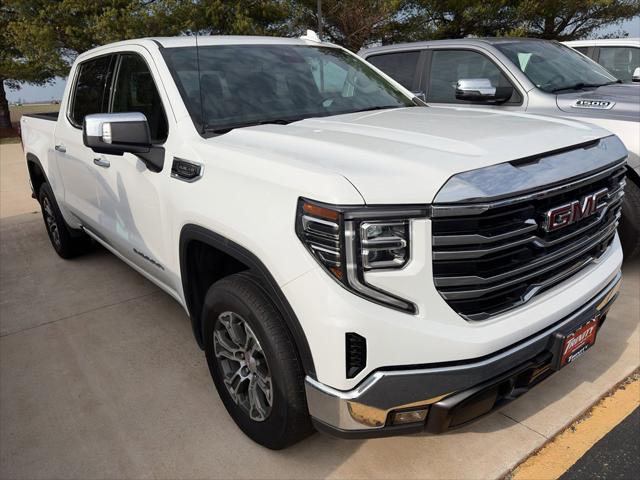 2025 GMC Sierra 1500 4WD Crew Cab Short Box SLT