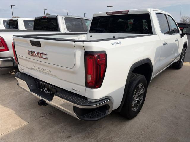 2025 GMC Sierra 1500 4WD Crew Cab Short Box SLT