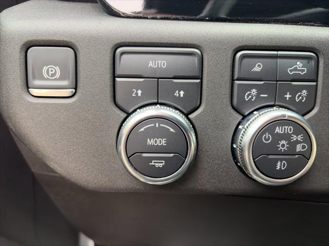 2025 GMC Sierra 1500 4WD Crew Cab Short Box SLT