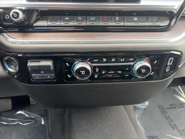 2025 GMC Sierra 1500 4WD Crew Cab Short Box SLT
