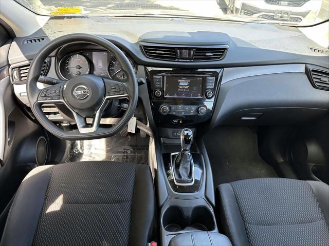 2022 Nissan Rogue Sport S AWD Xtronic CVT [14]