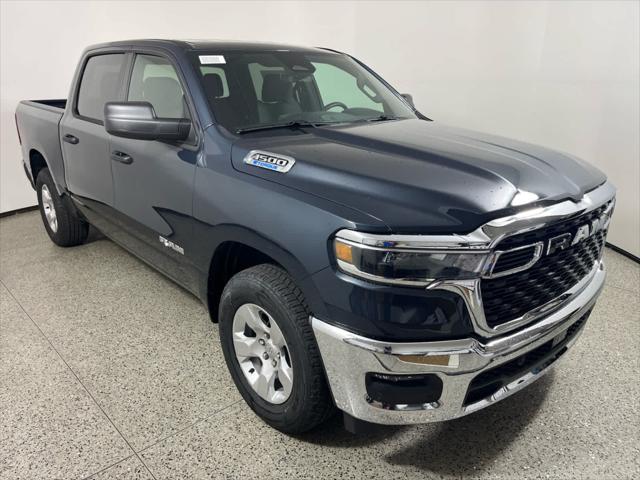 2025 RAM Ram 1500 RAM 1500 LONE STAR CREW CAB 4X2 57 BOX