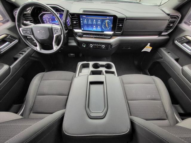 2022 Chevrolet Silverado 1500 4WD Crew Cab Short Bed RST