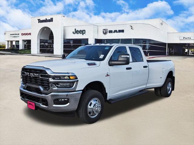 2026 RAM Ram 3500 RAM 3500 TRADESMAN CREW CAB 4X4 8 BOX