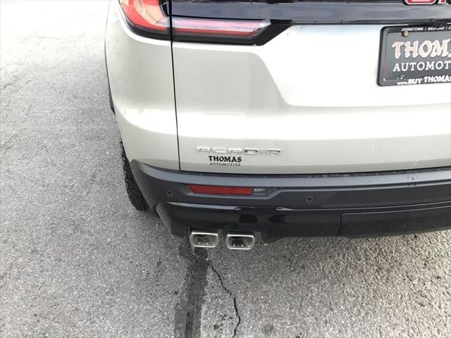 2026 GMC Acadia AT4 AWD
