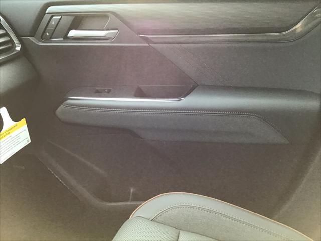 2026 GMC Acadia AT4 AWD