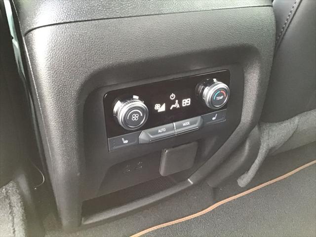 2026 GMC Acadia AT4 AWD
