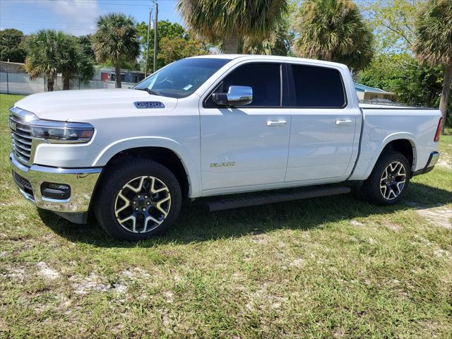 2025 RAM 1500 Laramie Crew Cab 4x4 57 Box
