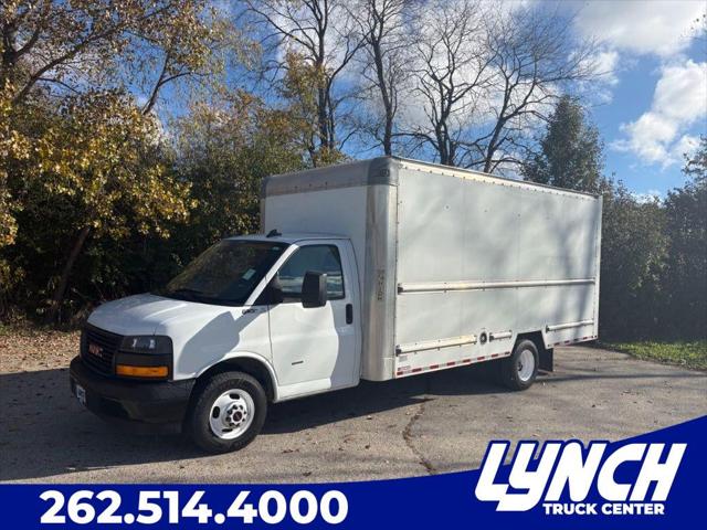 2021 GMC Savana Cutaway Work Van for sale in Mukwonago, WI