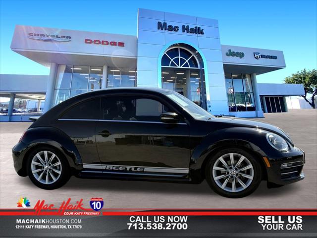 2019 Volkswagen Beetle 2.0T SE 2019 Volkswagen Beetle 2.0T SE