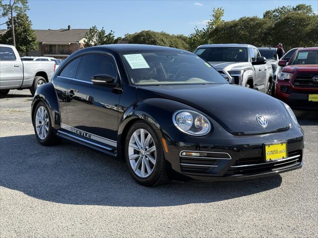 2019 Volkswagen Beetle 2.0T SE 2019 Volkswagen Beetle 2.0T SE