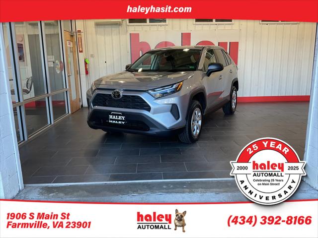 2024 Toyota RAV4 LE 2024 Toyota RAV4 LE