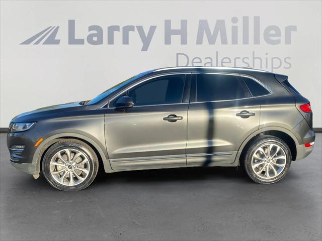 2019 Lincoln MKC Select