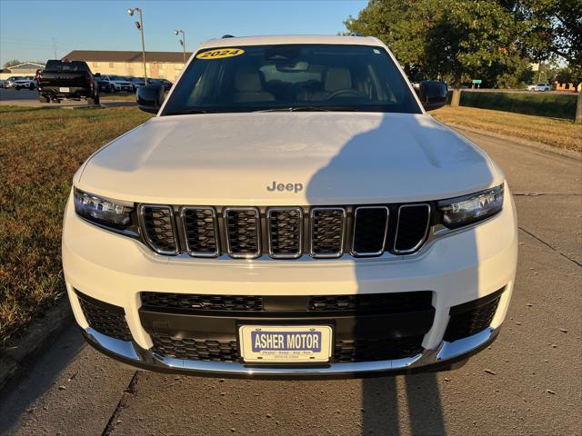 2024 Jeep Grand Cherokee L Laredo X 4x4 2024 Jeep Grand Cherokee L Laredo X 4x4