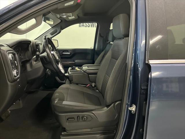 2020 GMC Sierra 1500 2WD Crew Cab Short Box SLE 2020 GMC Sierra 1500 2WD Crew Cab Short Box SLE