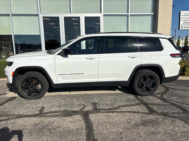 2021 Jeep Grand Cherokee L Altitude 4x4 2021 Jeep Grand Cherokee L Altitude 4x4