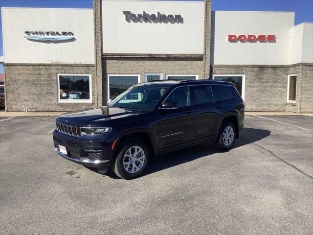 2023 Jeep Grand Cherokee L Limited 4x4 2023 Jeep Grand Cherokee L Limited 4x4