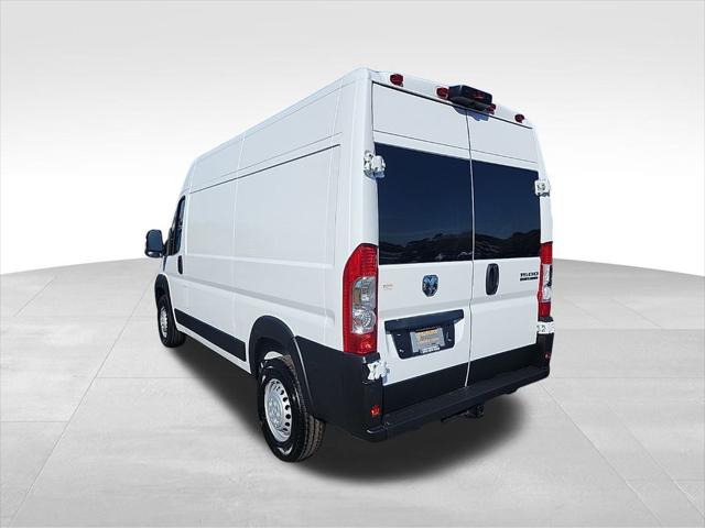 2026 Ram ProMaster Cargo Van Tradesman High Roof 136" WB w/Pass Seat