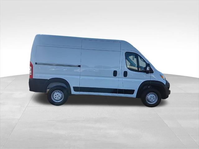 2026 Ram ProMaster Cargo Van Tradesman High Roof 136" WB w/Pass Seat