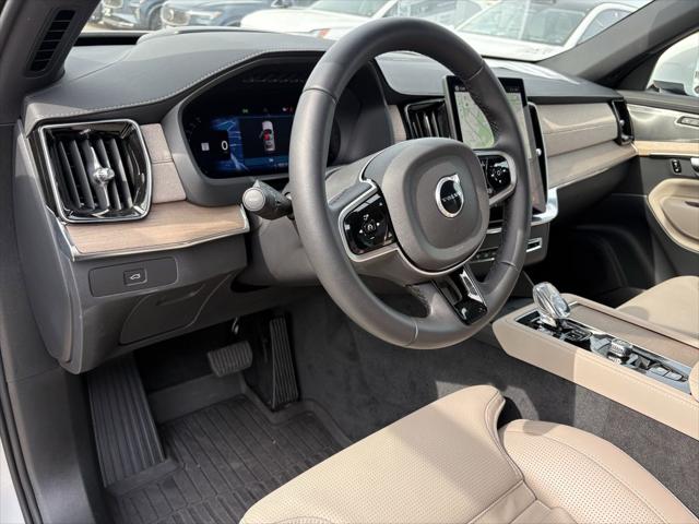 2026 Volvo XC90 Ultra, B6 AWD Gas (mild hybrid), Gasoline, Bright, 7 Seats