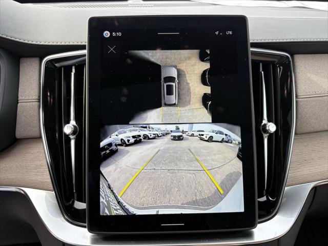 2026 Volvo XC90 Ultra, B6 AWD Gas (mild hybrid), Gasoline, Bright, 7 Seats