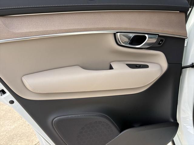 2026 Volvo XC90 Ultra, B6 AWD Gas (mild hybrid), Gasoline, Bright, 7 Seats