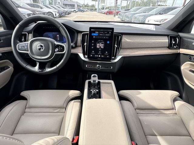 2026 Volvo XC90 Ultra, B6 AWD Gas (mild hybrid), Gasoline, Bright, 7 Seats