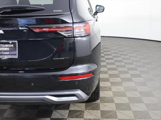 2025 Mitsubishi Outlander PLATINUM EDITION 2.5 S-AWC
