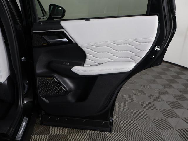 2025 Mitsubishi Outlander PLATINUM EDITION 2.5 S-AWC