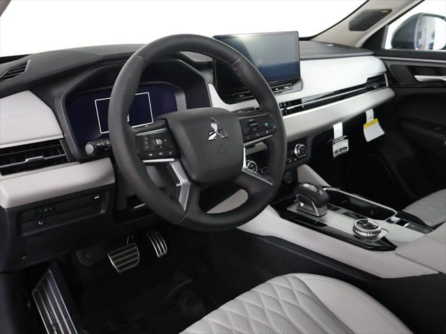 2025 Mitsubishi Outlander PLATINUM EDITION 2.5 S-AWC