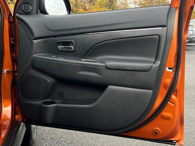 2025 Mitsubishi Outlander Sport 2.0 LE