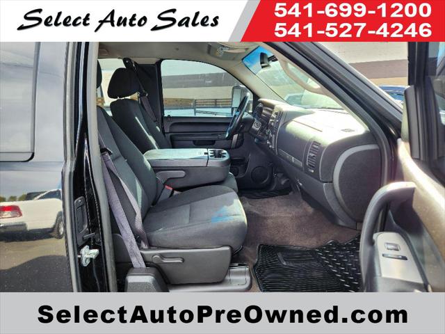 2011 Chevrolet Silverado 3500HD LT