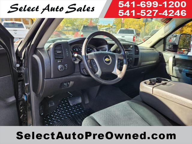 2011 Chevrolet Silverado 3500HD LT