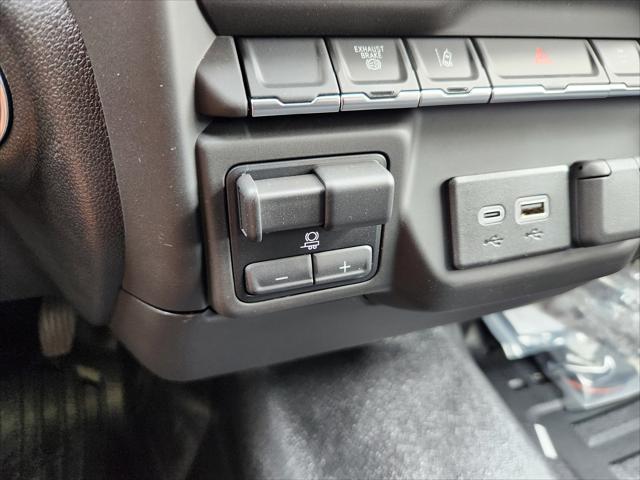 2025 GMC Sierra 3500HD Pro