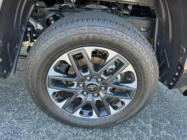 2025 Toyota Tundra Limited - Photo 8