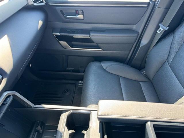 2025 Toyota Tundra Limited - Photo 16