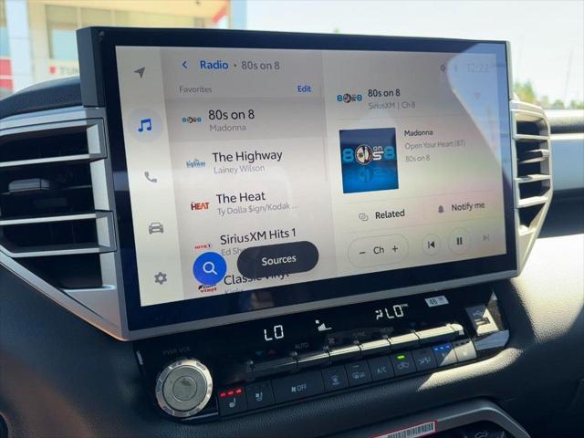 2025 Toyota Tundra Limited - Photo 23