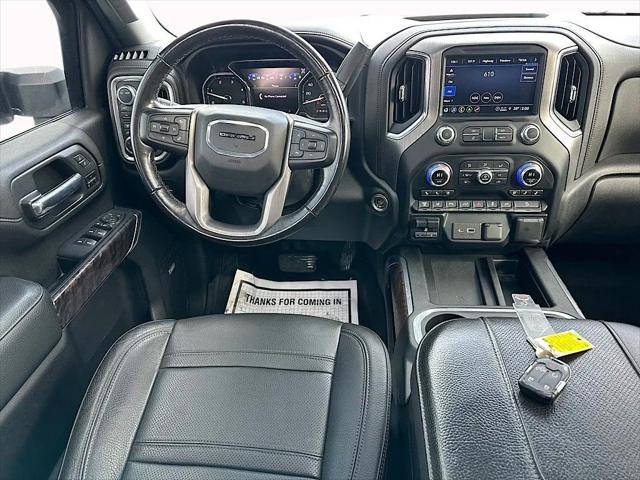 2023 GMC Sierra 2500HD 4WD Crew Cab Standard Bed Denali