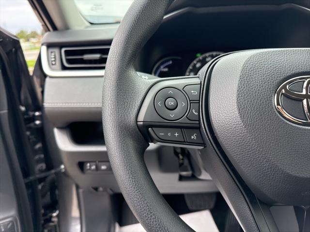 2025 Toyota RAV4 Hybrid LE