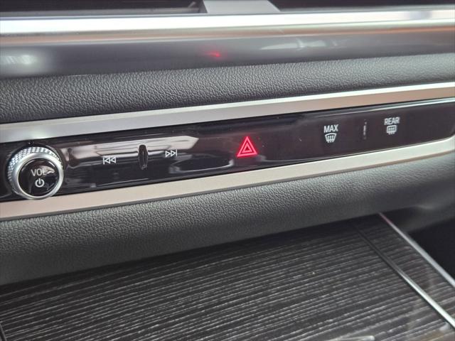 2026 BMW X7 M60i
