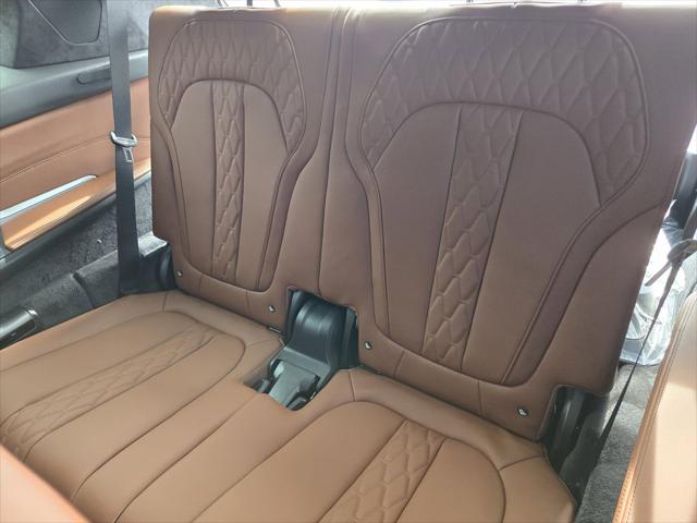 2026 BMW X7 M60i