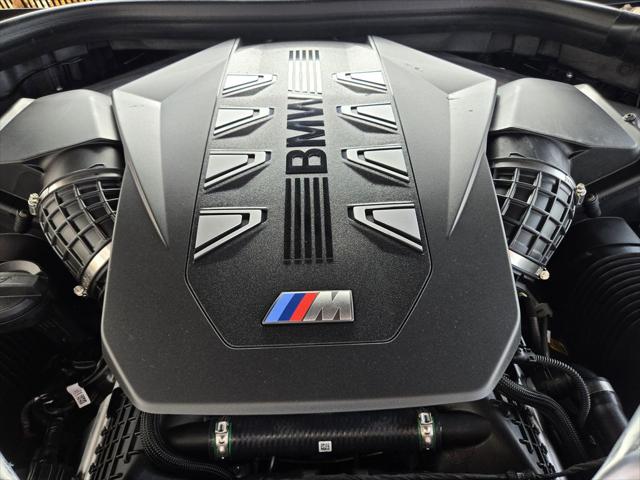 2026 BMW X7 M60i