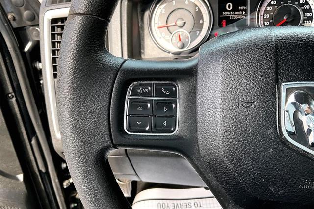 2019 Ram 1500 Classic SLT Crew Cab 4x4 5'7" Box