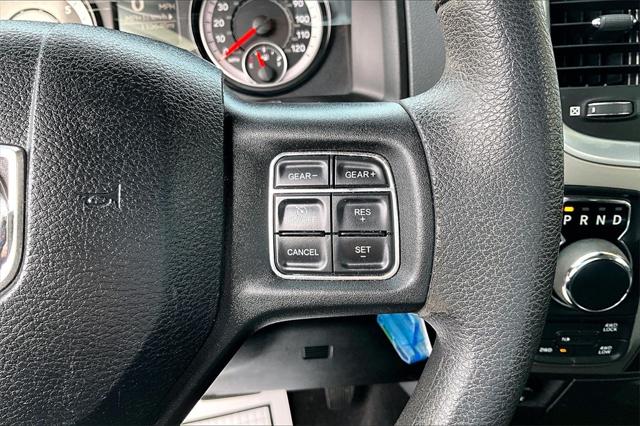 2019 Ram 1500 Classic SLT Crew Cab 4x4 5'7" Box