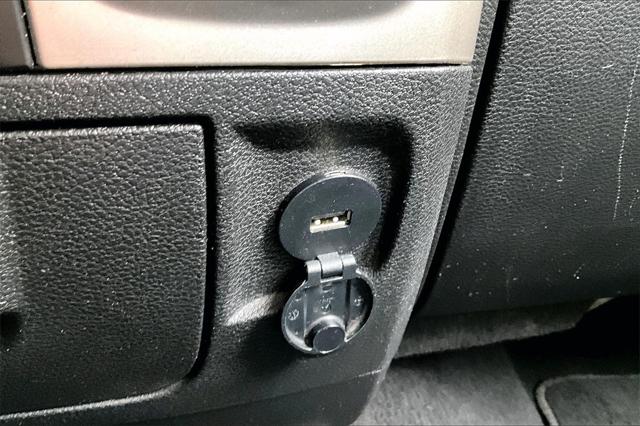2019 Ram 1500 Classic SLT Crew Cab 4x4 5'7" Box