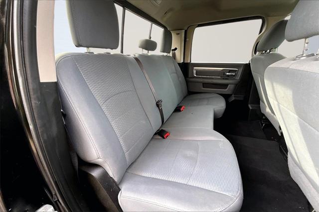 2019 Ram 1500 Classic SLT Crew Cab 4x4 5'7" Box