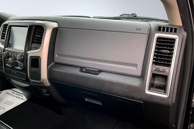 2019 Ram 1500 Classic SLT Crew Cab 4x4 5'7" Box
