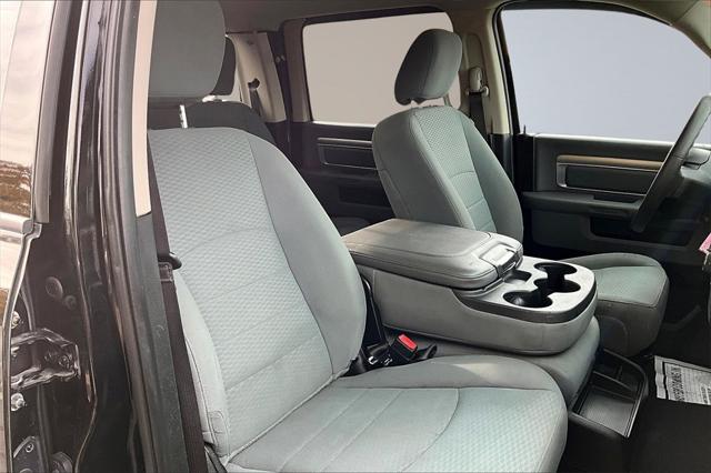 2019 Ram 1500 Classic SLT Crew Cab 4x4 5'7" Box